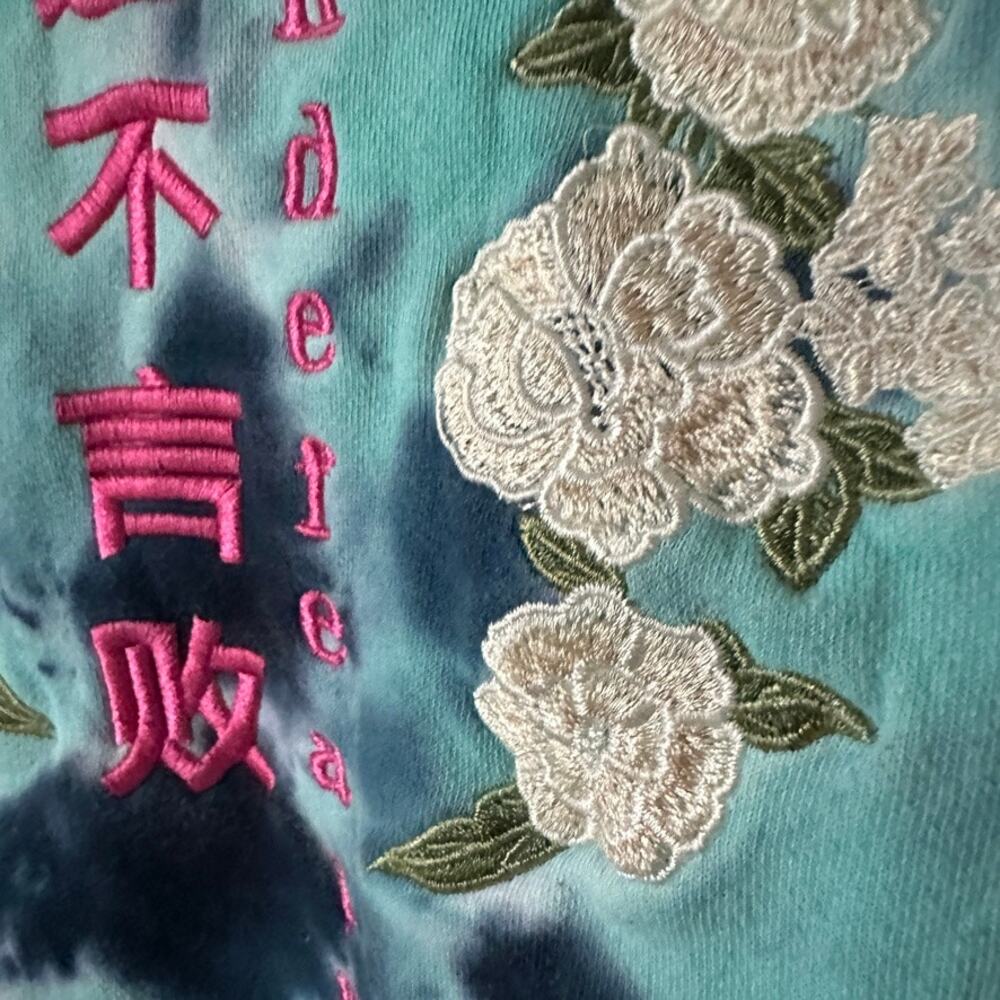 Blind Rooster Sweatshirt Mens SMALL Tie Dye Teal & Purple Crewneck Sakura Tree - Picture 9 of 12